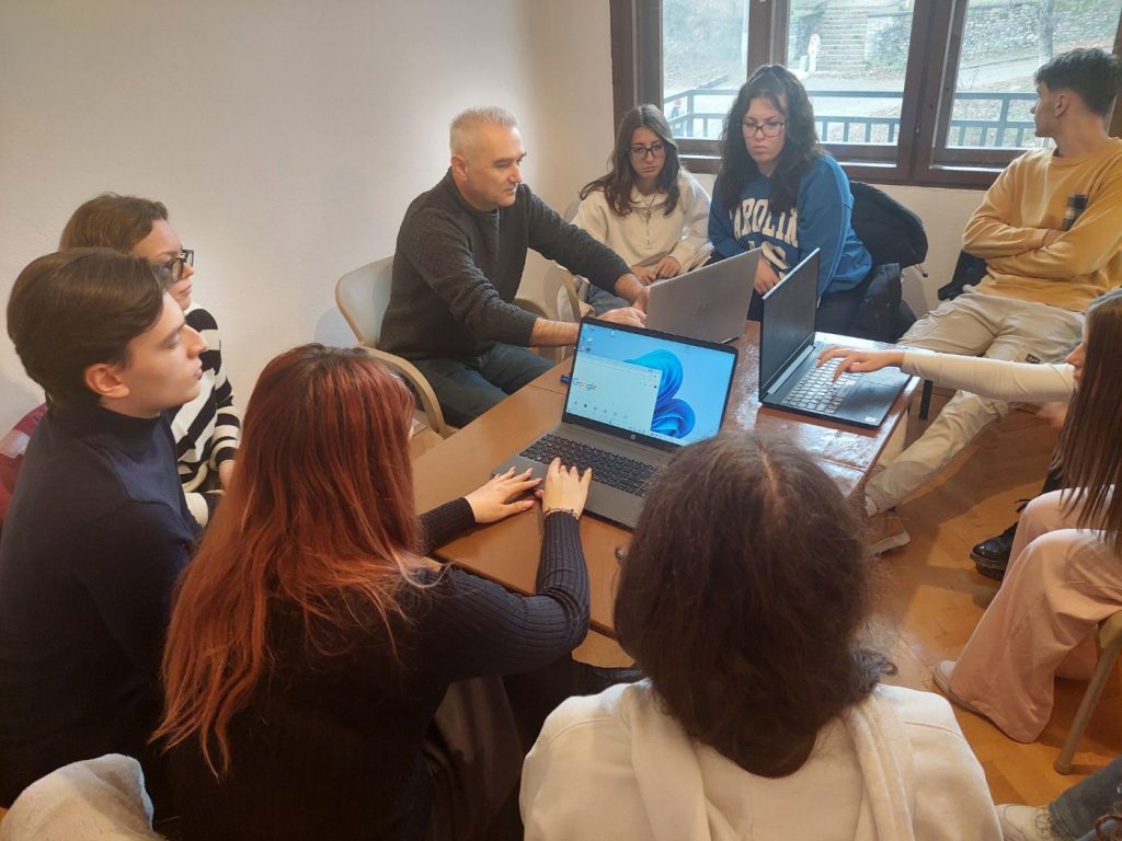 Youth Media Lab: Over 300 Young People Trained in Media Literacy 1 youth media lab 2 1024x768 1